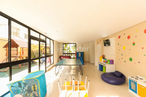 Image 41 - 1004631