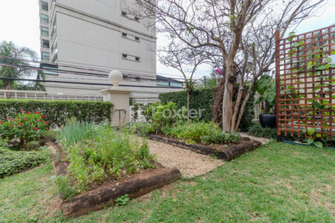 Image 9 - 1021843