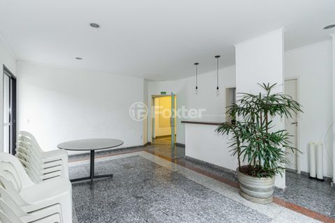 Image 31 - 930139