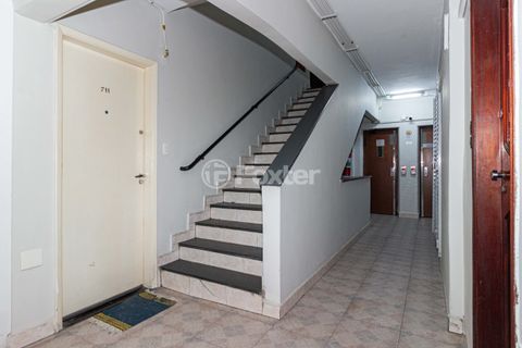 Image 8 - 320421