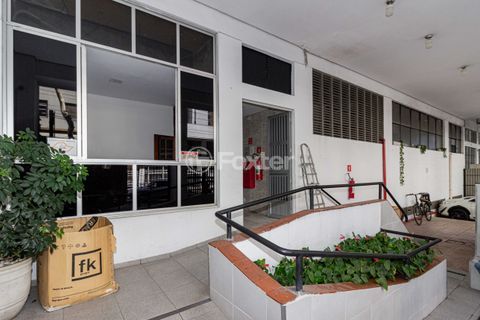 Image 11 - 320421