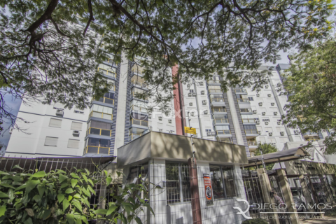 Image 36 - 1001436