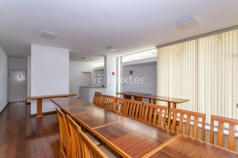 Image 30 - 1012047