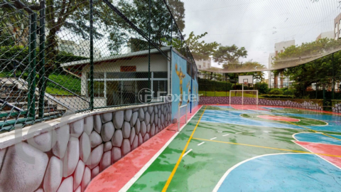 Image 33 - 33662