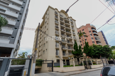 Image 31 - 1010296