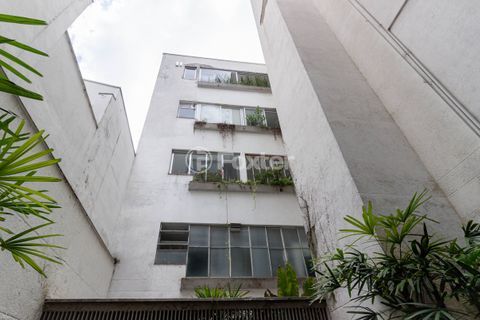 Image 39 - 971964