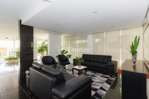 Image 11 - 1028334