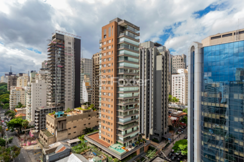 Image 28 - 934069