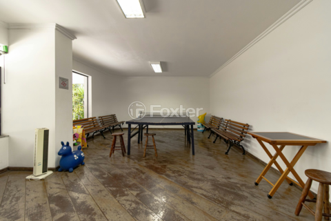Image 37 - 1034910