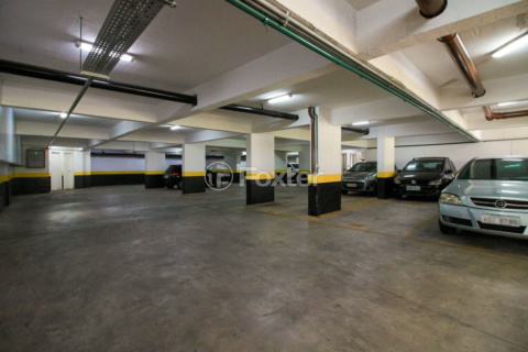 Image 68 - 1031526