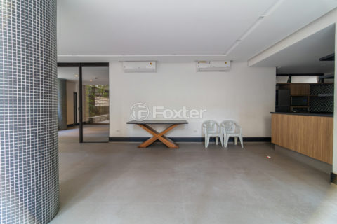 Image 28 - 1011006