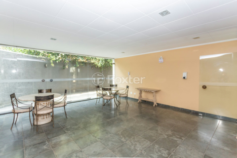 Image 74 - 326214