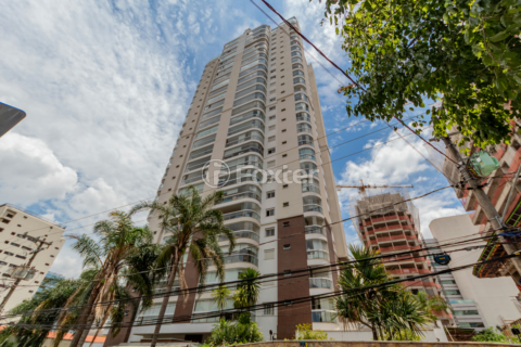 Image 33 - 1027030