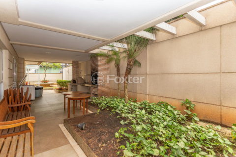 Image 44 - 658657