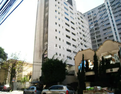 Image 11 - 1022229
