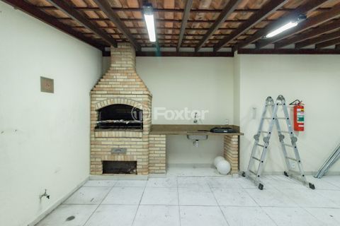 Image 35 - 821625