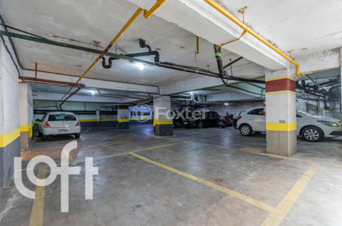Image 34 - 1035475