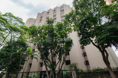 Image 17 - 870287