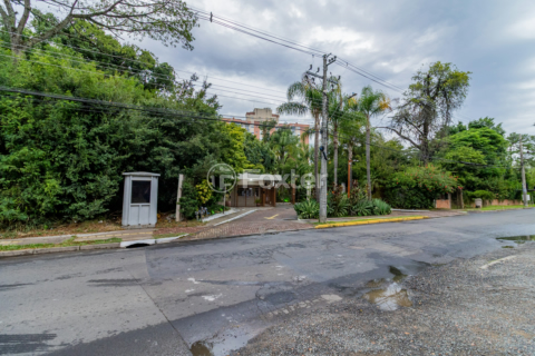 Image 30 - 990951