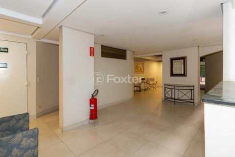 Image 6 - 1010660