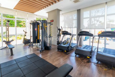Image 51 - 931152