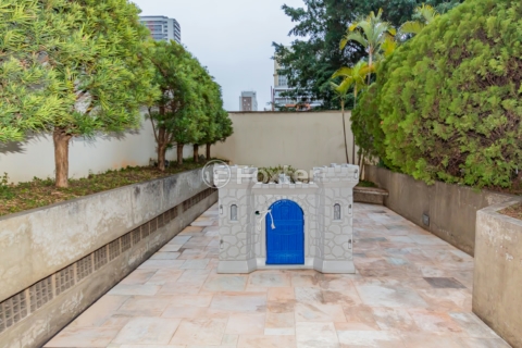 Image 84 - 898448