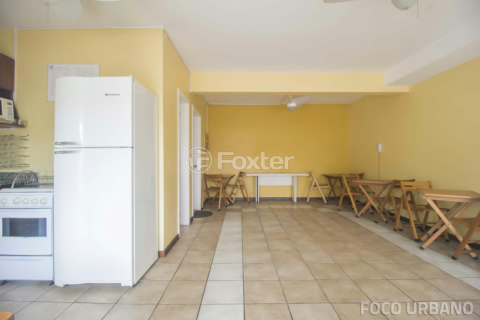 Image 34 - 989407