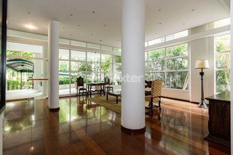Image 60 - 929445