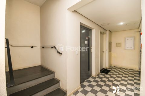Image 28 - 1003746