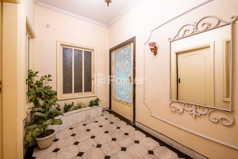 Image 31 - 885620