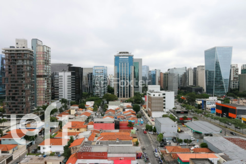 Image 46 - 1030561