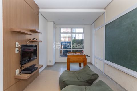 Image 44 - 325445