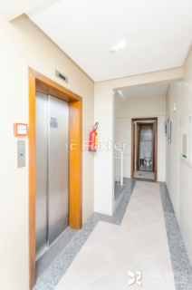 Image 34 - 918202