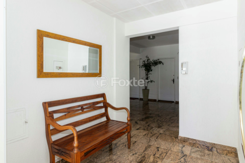 Image 31 - 1035543