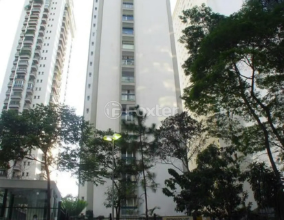 Image 32 - 1030370