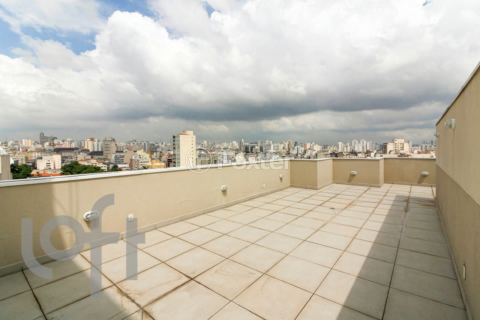 Image 7 - 490552