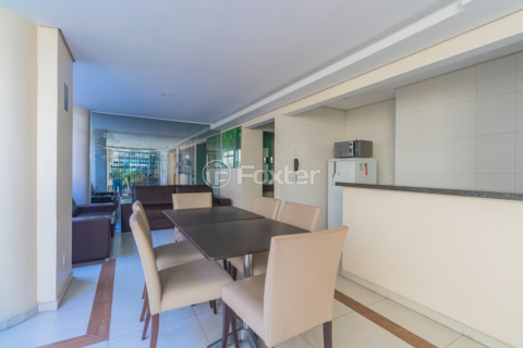 Image 35 - 1008436
