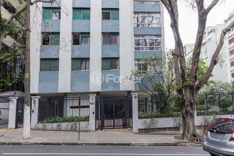 Image 26 - 1012984