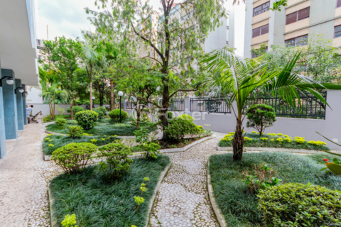 Image 34 - 1012984