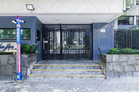 Image 29 - 317987