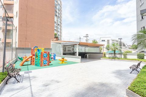 Image 30 - 990087