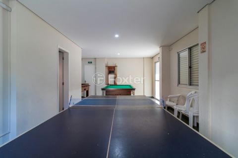 Image 32 - 990087