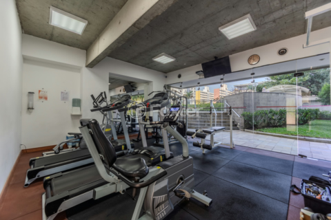 Image 35 - 323574