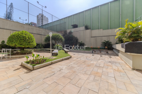 Image 37 - 323574