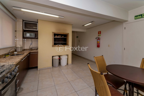 Image 28 - 971715