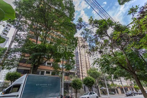 Image 78 - 856952