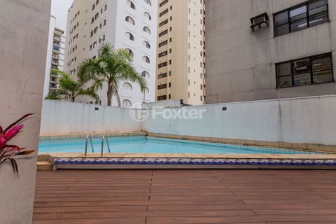 Image 52 - 967547