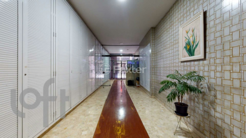 Image 21 - 994220