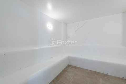 Image 35 - 384