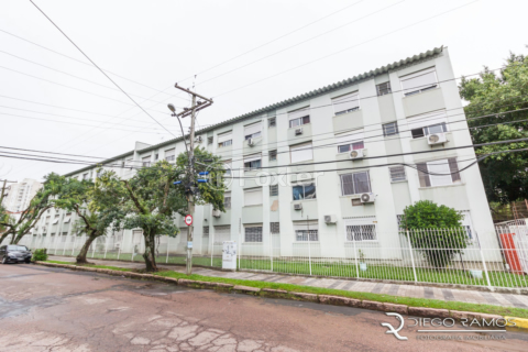 Image 4 - 1029681